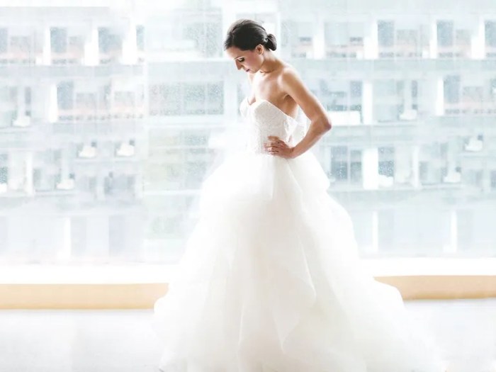 Average Wedding Dress Alteration Cost